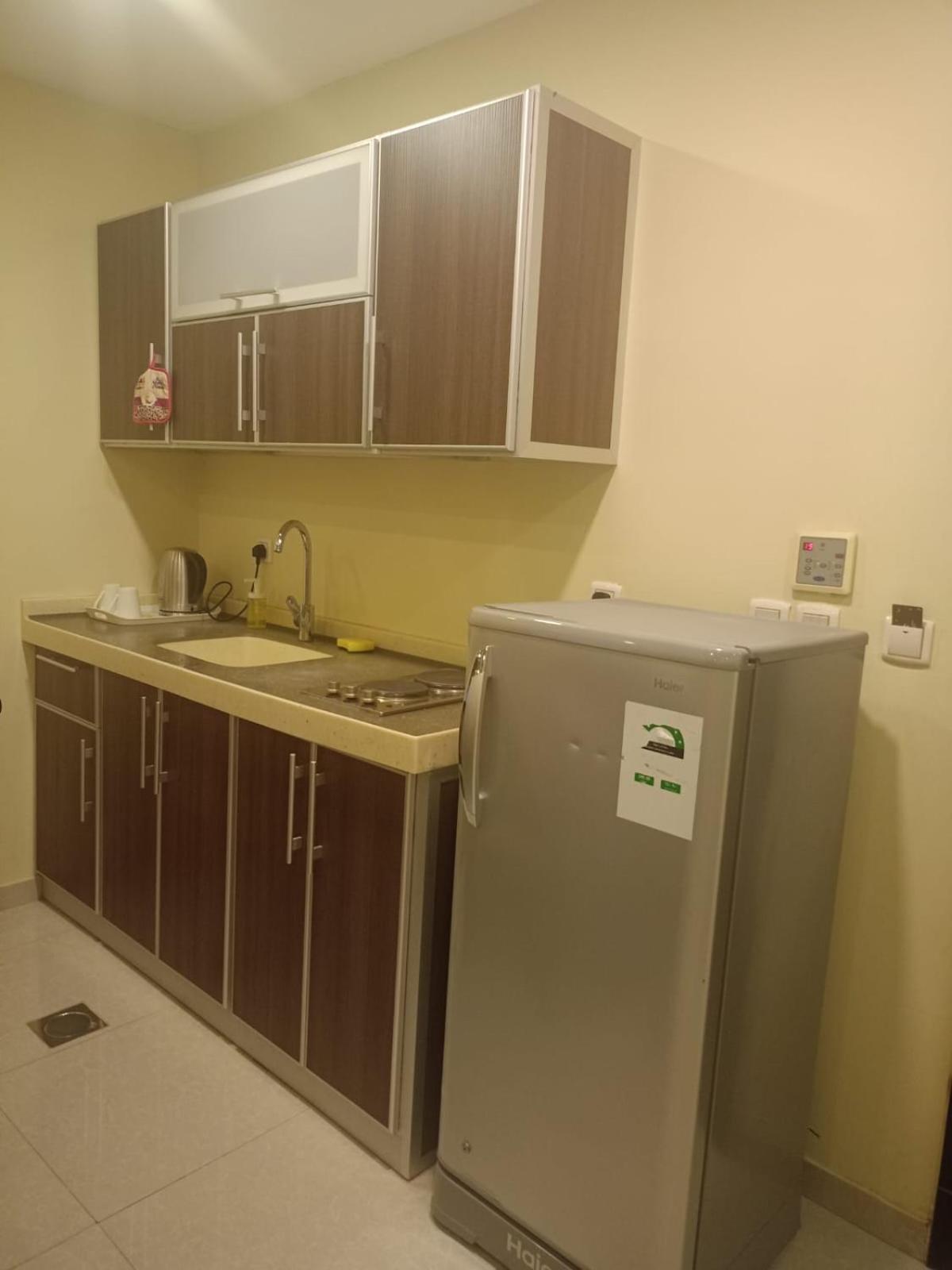 Rolana Furnished Apartments Yidda Exterior foto